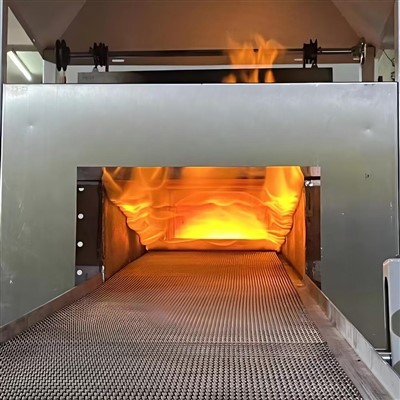 Yorqin tavlanadigan pech